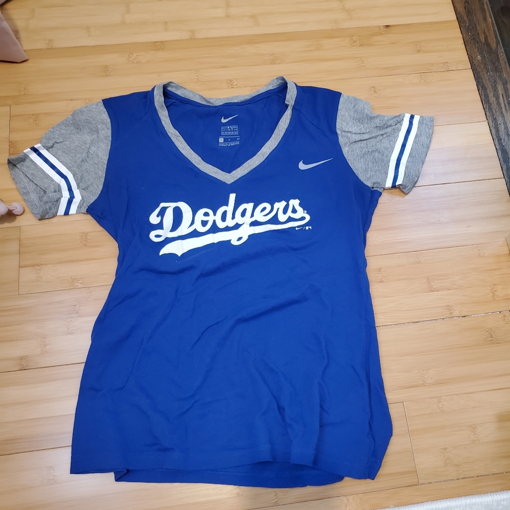 NIKE Dodgers shirt Size small